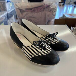 Lola Ramona Retro Style Shoes Adorable Size 41 (Roughly size 10)